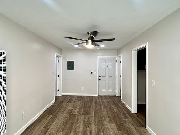 5th image of 00-1007 E Ocean Blvd #4