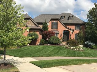 48218 Heather Ct, Northville, MI 48168