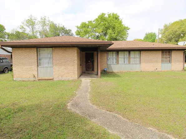 842 Belair Rd, Pensacola, FL 32505