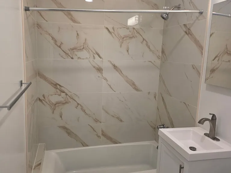 239 Spring St — Photo 10