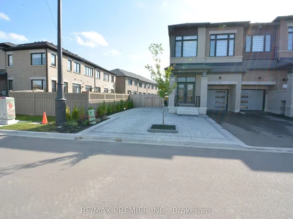 101 Kinloss St, Vaughan, ON L4H 5J5