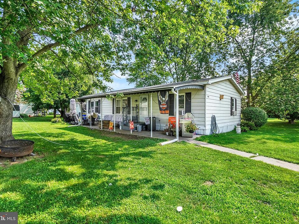 1st image of 4244 Leah Ave