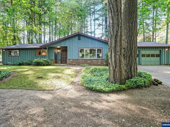 7500 NW Hoodview Cir, Corvallis, OR 97330