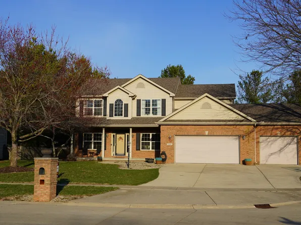 2906 Springhill Ln, Champaign, IL 61822