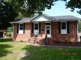 1513 Berkshire Rd, Fayetteville, NC 28304
