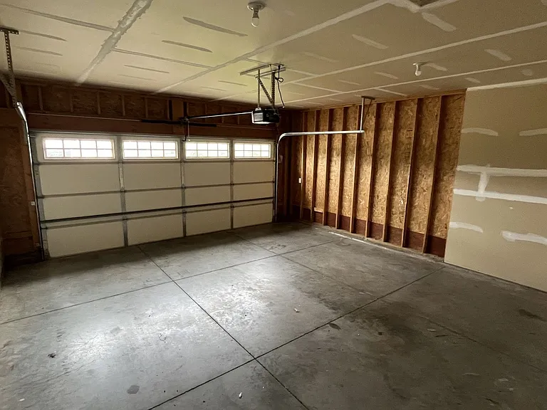 1326 Aspen Heights Dr — Photo 9