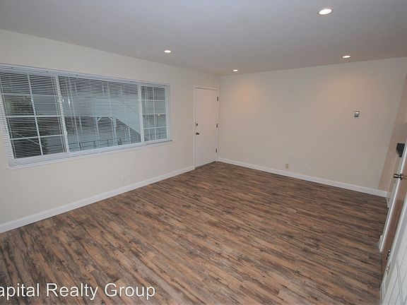 4th image of 1209 Bellevue Ave APT 8
