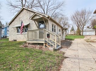738 Madison St, Waukesha, WI 53188