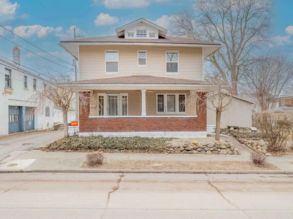 215 8th St, Logansport, IN 46947