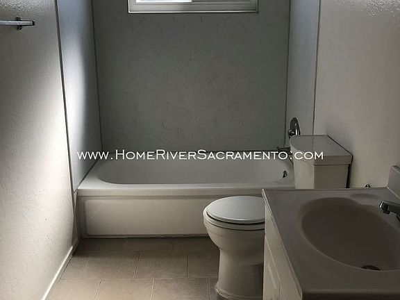 3rd image of 3111 Eastern Ave APT 26
