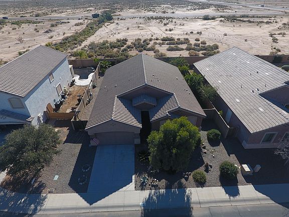 2nd image of 1545 E Chaparral Pl
