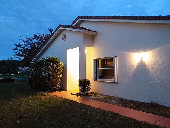 4th image of 125 Sausalito Dr