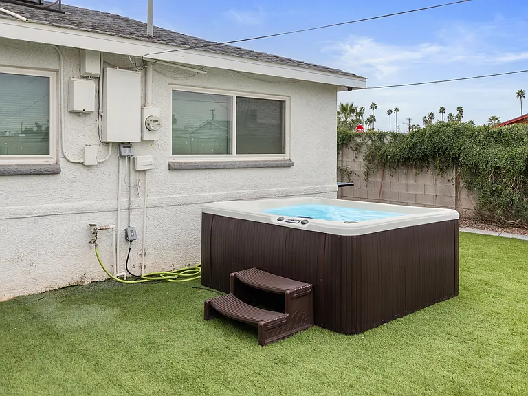 7326 E Taylor St — Photo 27
