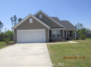 132 Truscott Ct, Hinesville, GA 31313
