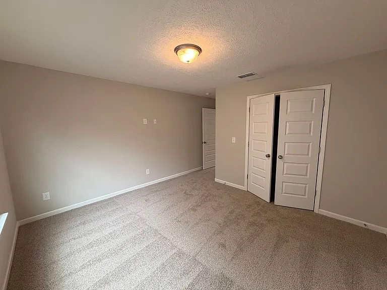 1850 Madison St #203 — Photo 15