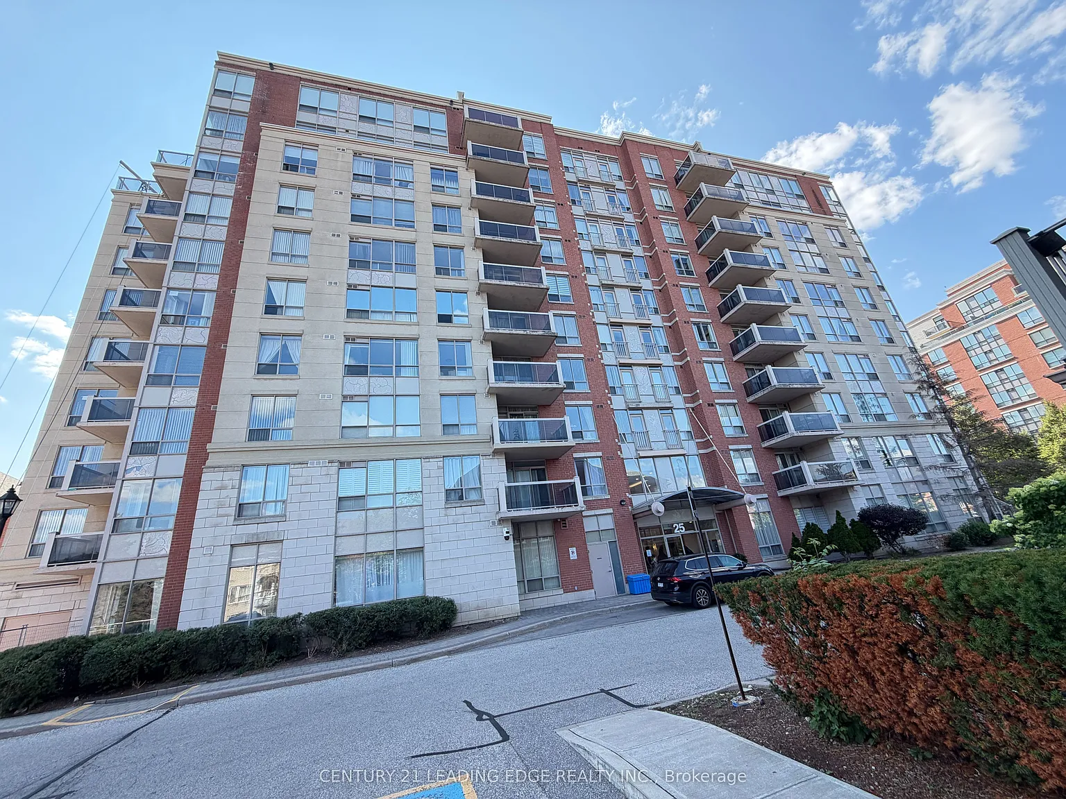 3 bed, $2,850 — Photo 1