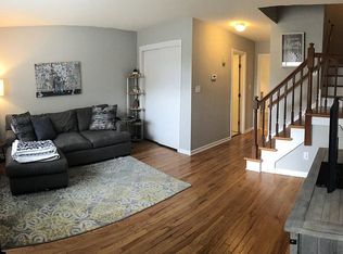 9663 Outlook Dr, Overland Park, KS 66207