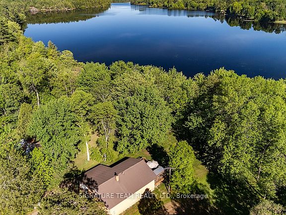 2nd image of 1706 Black Bay Rd