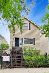 2927 N Gresham Ave APT 1, Chicago, IL, 60618