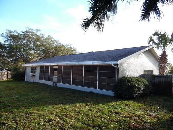 3rd image of 1 Harbor Woods Dr