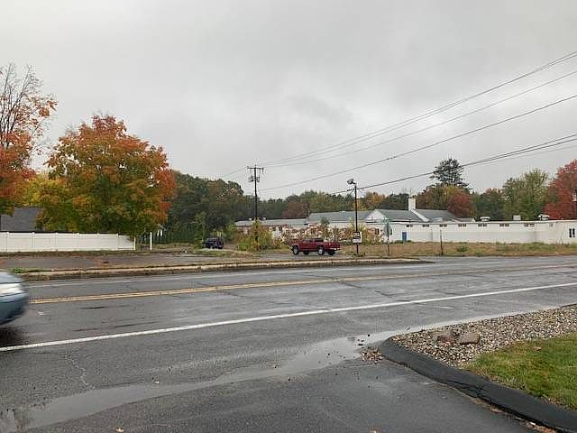 2nd image of 2451 Boston Rd