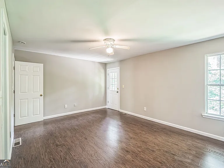 2045 Baker Rd NW #A — Photo 11