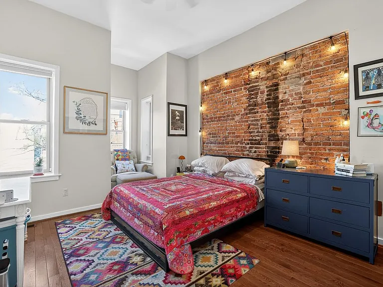 914 N St NW — Photo 35
