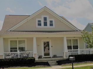 1867 Pinnacle West Dr, Grove City, OH 43123