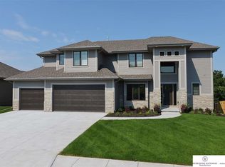 2714 N 179th St, Omaha, NE 68116