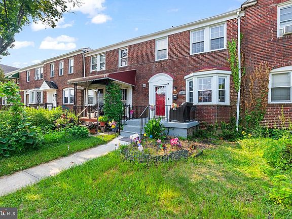 4th image of 1523 Lochwood Rd