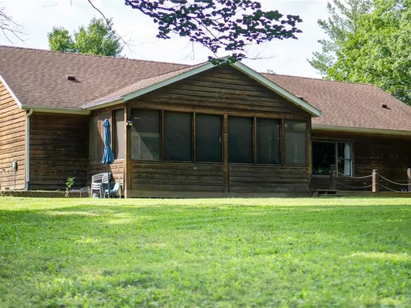 25309 E 317th St, Harrisonville, MO 64701
