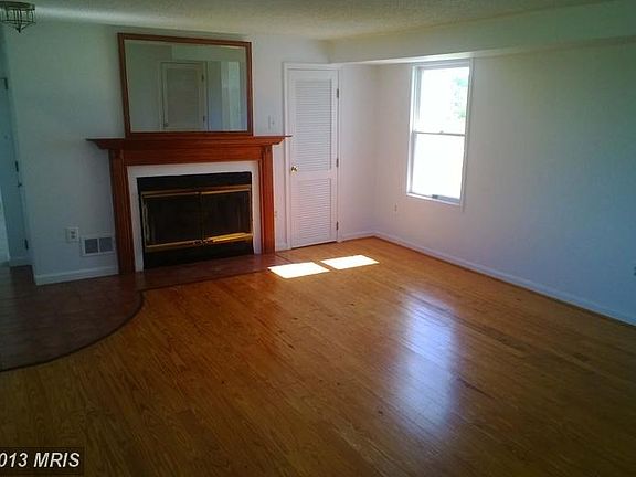 2nd image of 15104 Fleetwood Dr