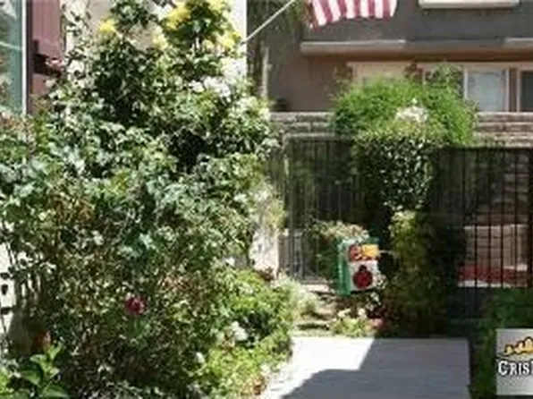 28444 Santa Rosa Ln, Santa Clarita, CA 91350