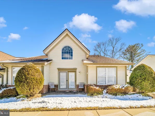 2010 Rudy Serra Dr Unit D, Eldersburg, MD 21784
