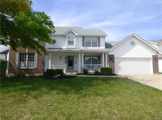 7413 Little Oaks Dr, O'Fallon, MO