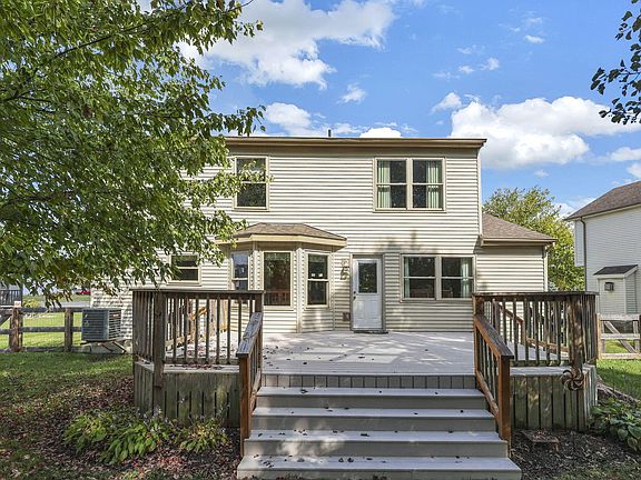 4th image of 745 Turos Ct
