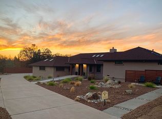 3405 Skyview Dr, Auburn, CA 95602
