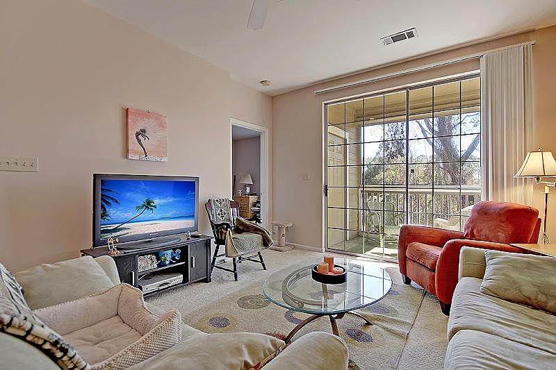 1st image of 1600 Long Grove Dr Unit 1024