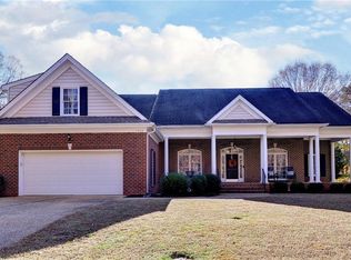 4084 Thorngate Dr, Williamsburg, VA 23188