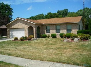 6728 Sue Ln, Maumee, OH 43537