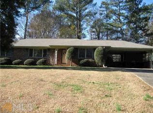 232 Skyland Dr, Roswell, GA 30075