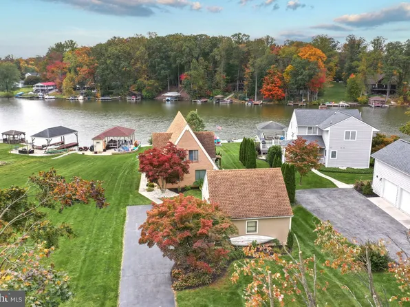 29 Bragg Dr, East Berlin, PA 17316