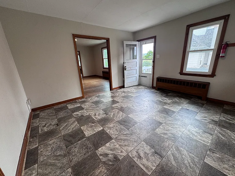 440 Spruce St #2 — Photo 5