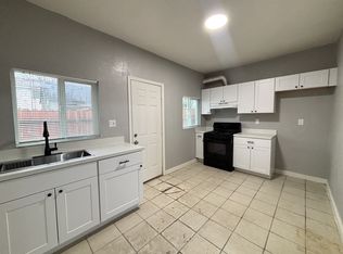 430 S Washington St, Modesto, CA 95351