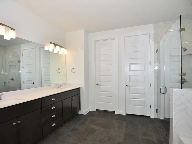 1804 Homestead Farms Dr — Photo 15