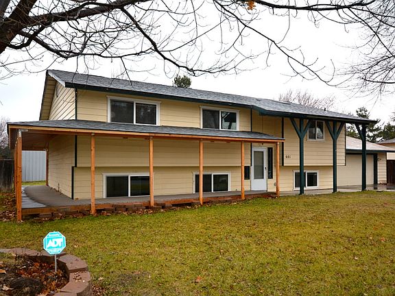 2nd image of 601 Cherrywood Loop