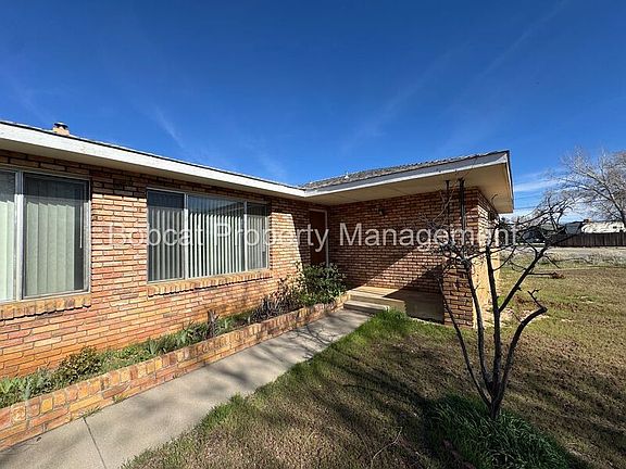 3rd image of 5229 Silver Sage Dr
