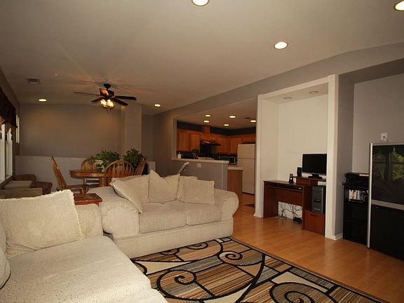 3rd image of 18016 Flynn Dr Unit 6705