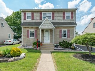 217 N 9th Ave, Manville, NJ 08835