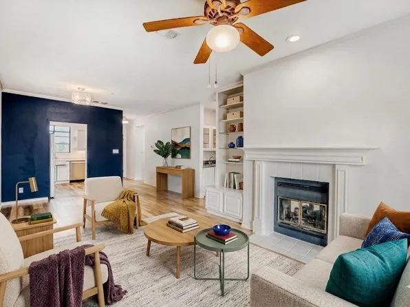 1741 Spyglass Dr #1-233, Austin, TX 78746